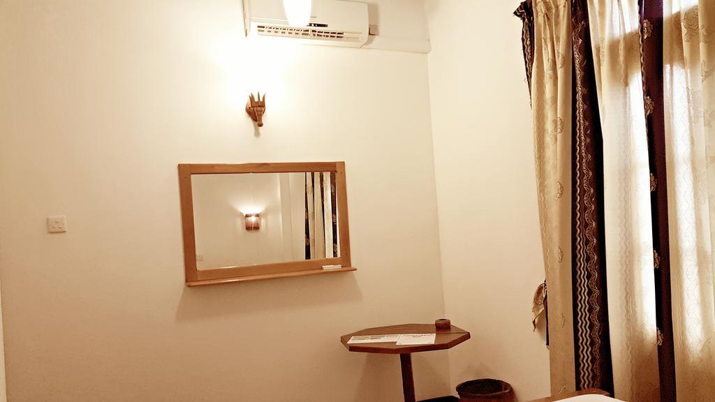 Sweden Inn Guesthouse Hikkaduwa Pokoj fotografie