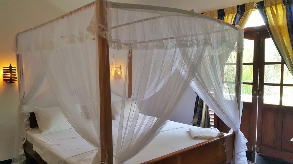 Sweden Inn Guesthouse Hikkaduwa Pokoj fotografie